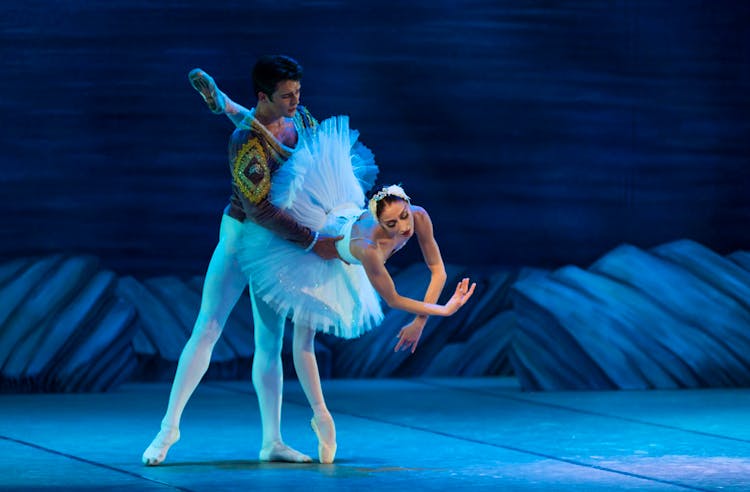 Male and female ballet dancers Male and female ballet dancers